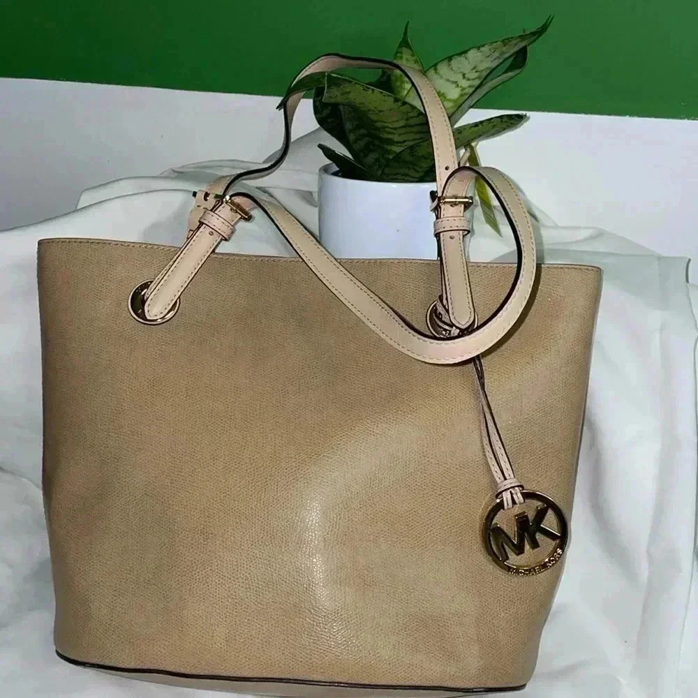 Michael Kors Tan Handbag- EUC
